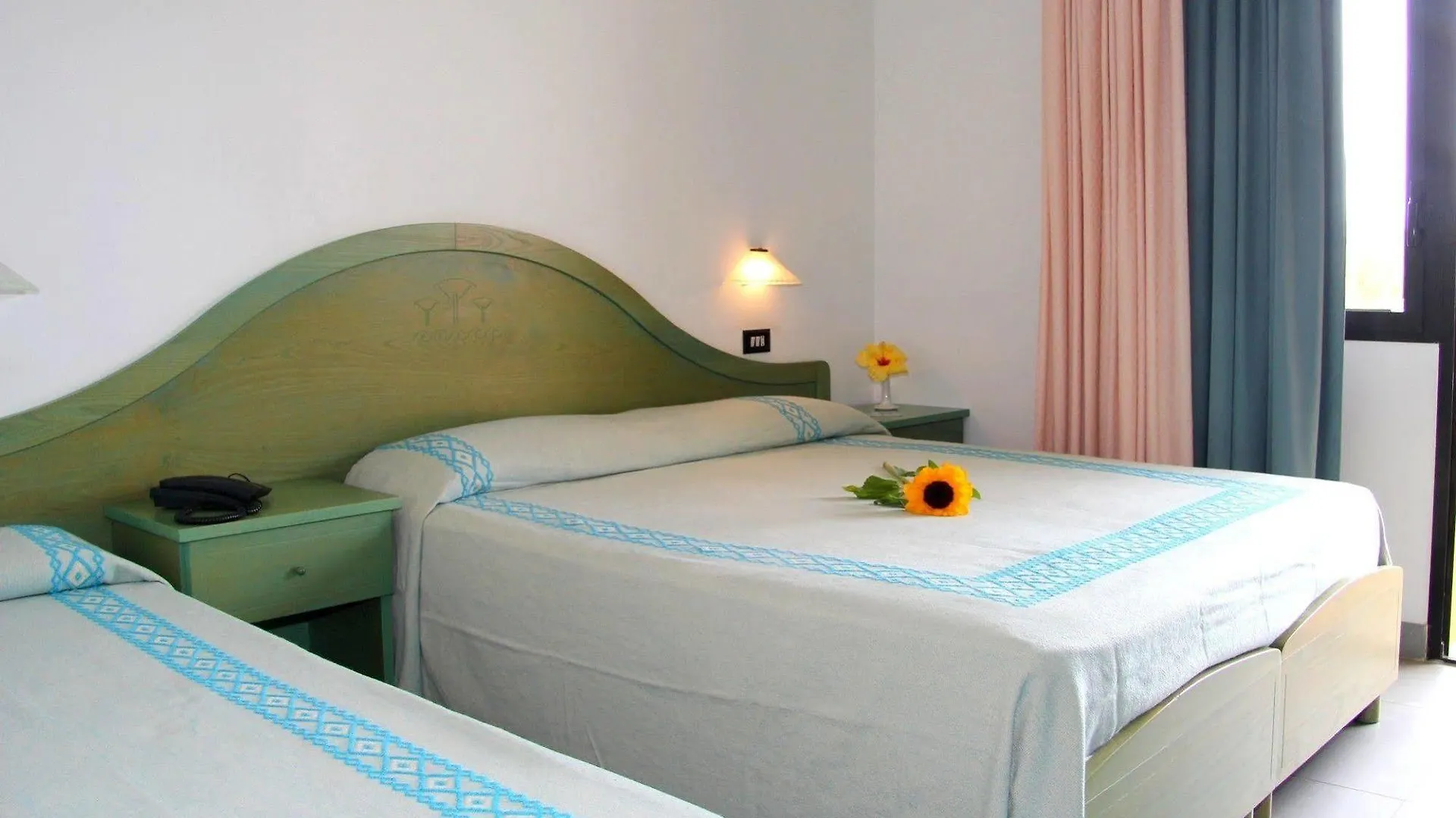 Hotel Cala Dei Pini Porto Pino